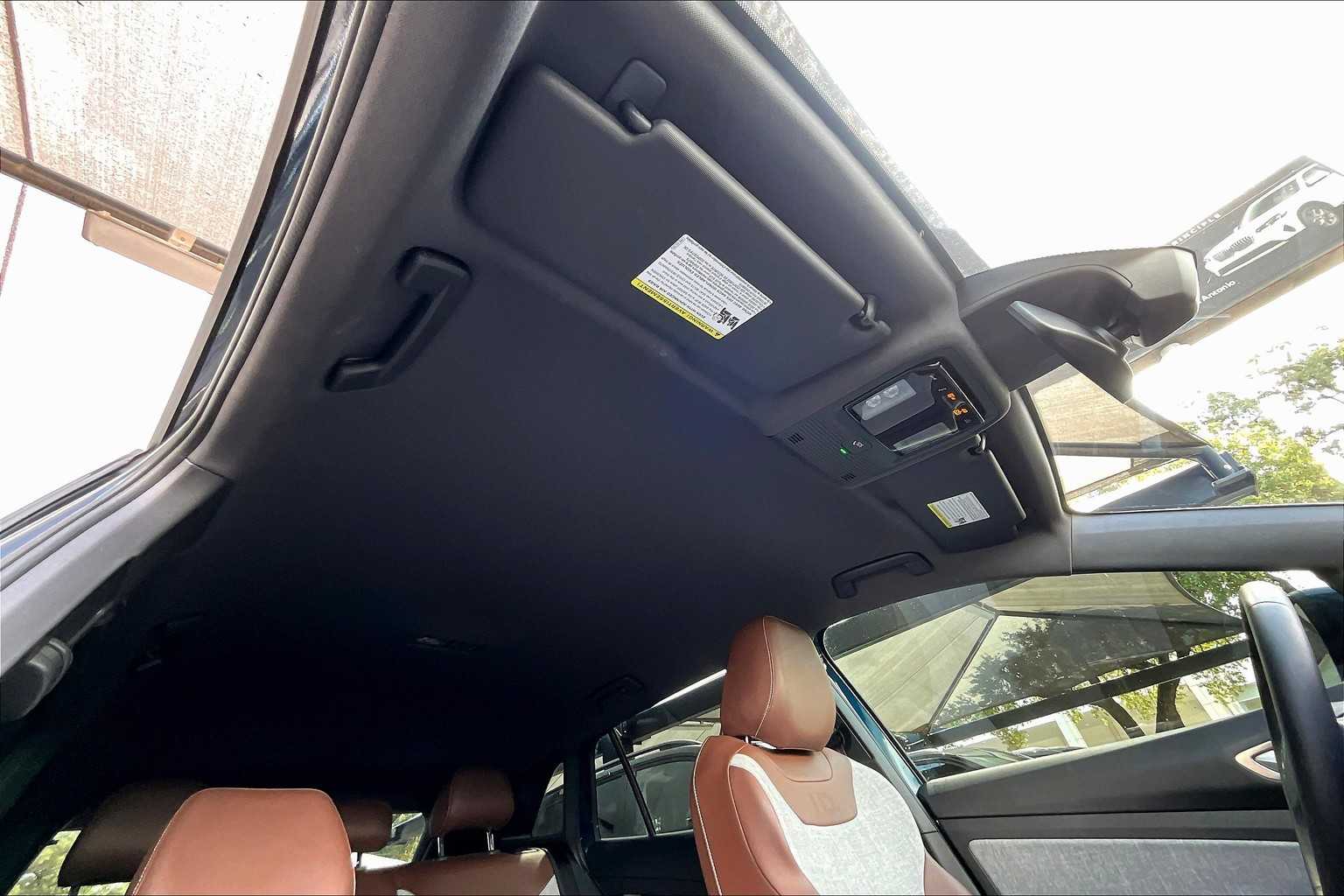 2023 Volkswagen ID.4 Pro Image 29 of 33