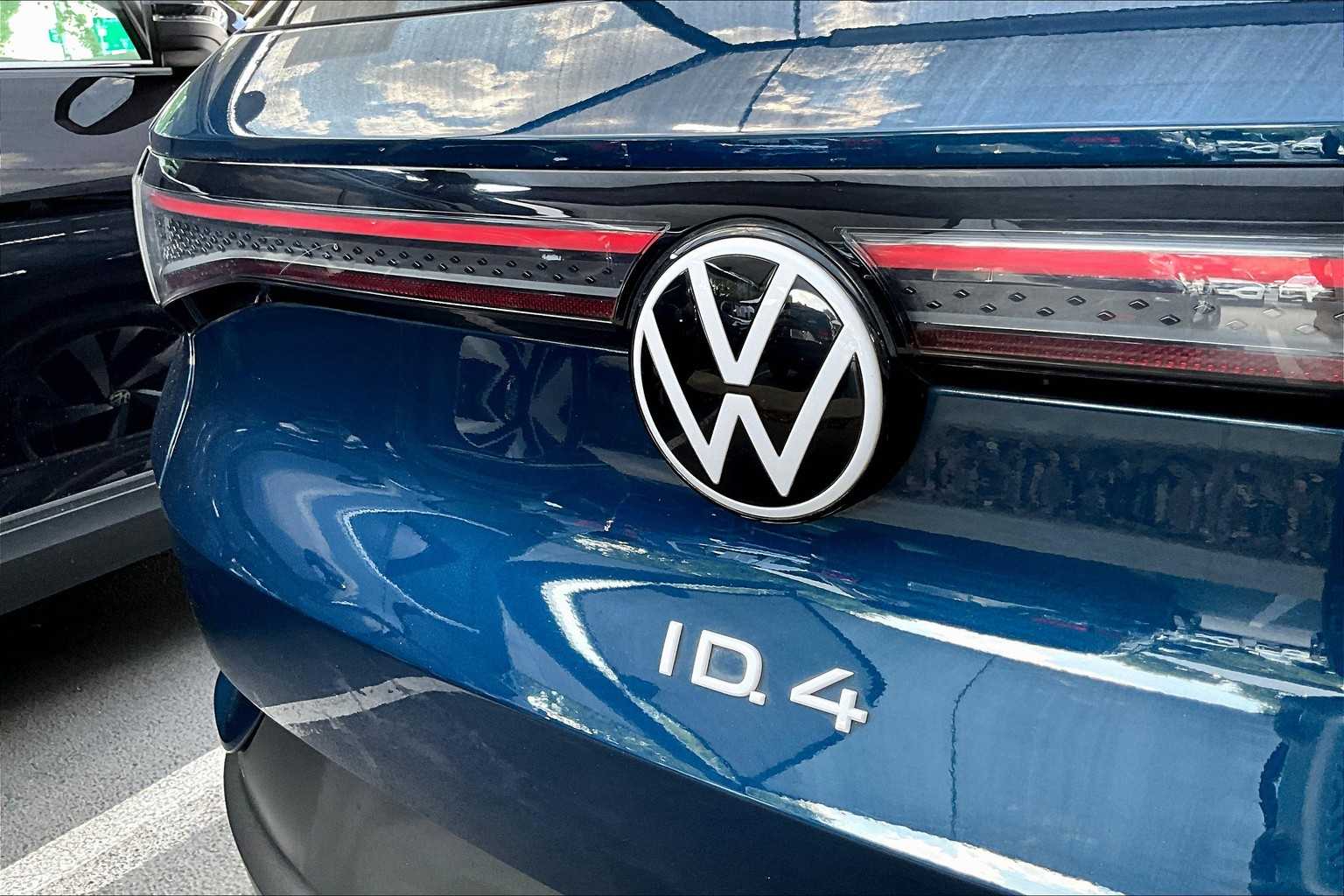 2023 Volkswagen ID.4 Pro Image 33 of 33