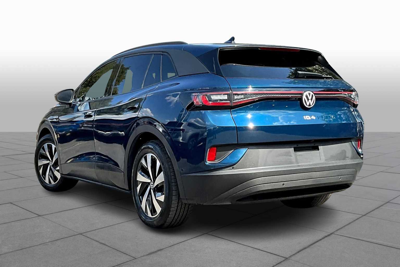 2023 Volkswagen ID.4 Pro Image 5 of 33