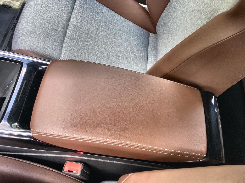 2023 Volkswagen ID.4 Pro Image 20 of 23