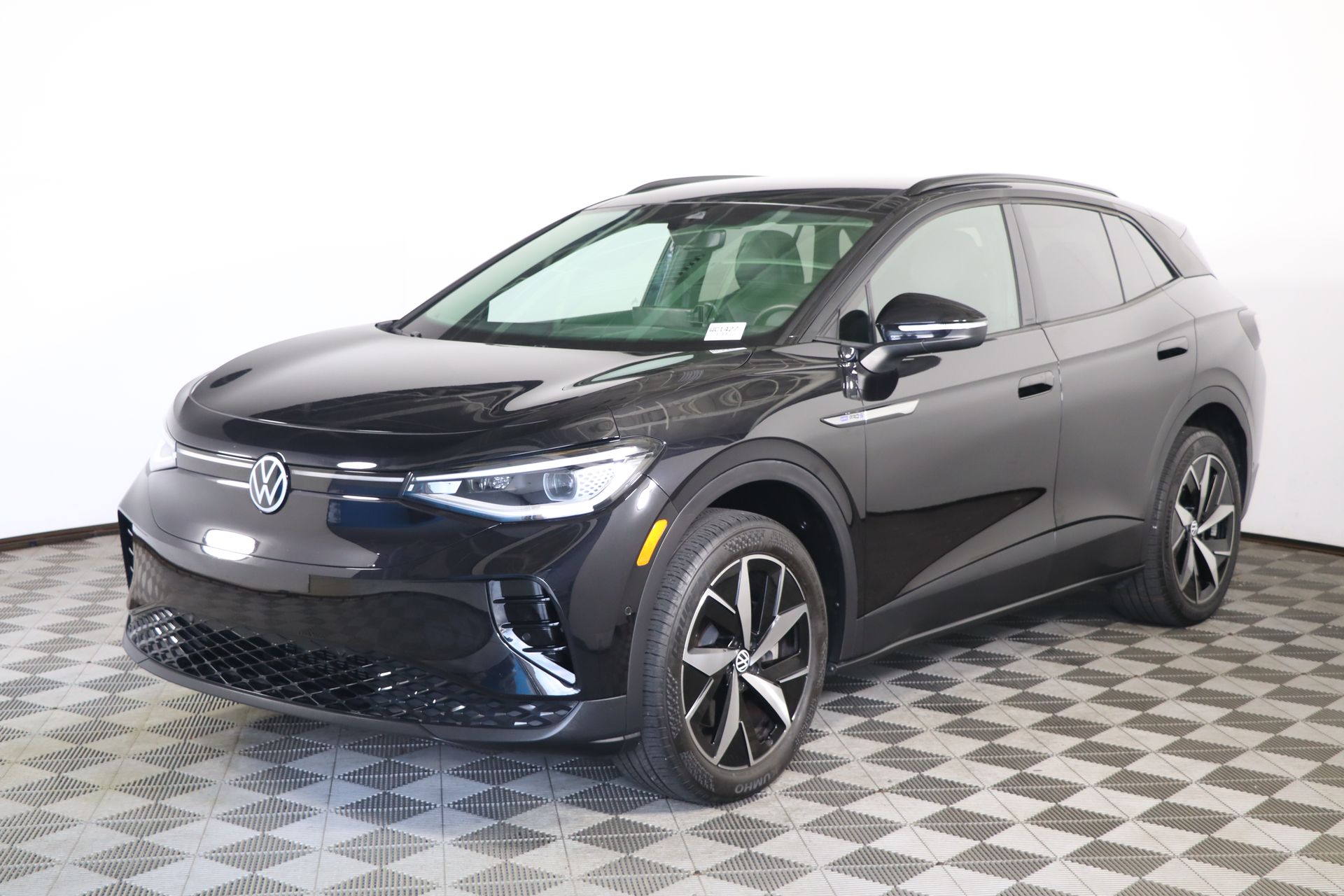 Vehicle image 1 of 45