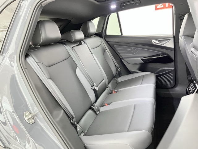 2023 Volkswagen ID.4 S Image 22 of 101
