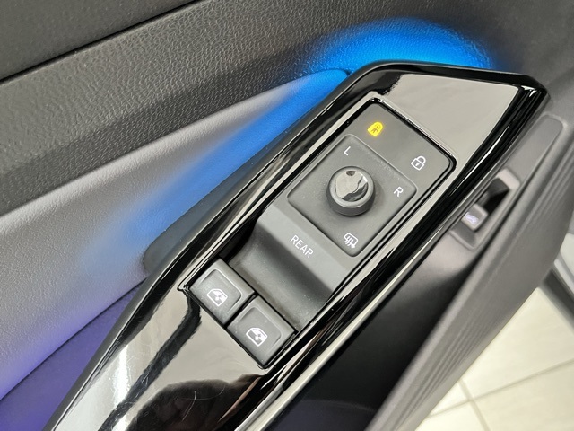 2023 Volkswagen ID.4 S Image 71 of 101