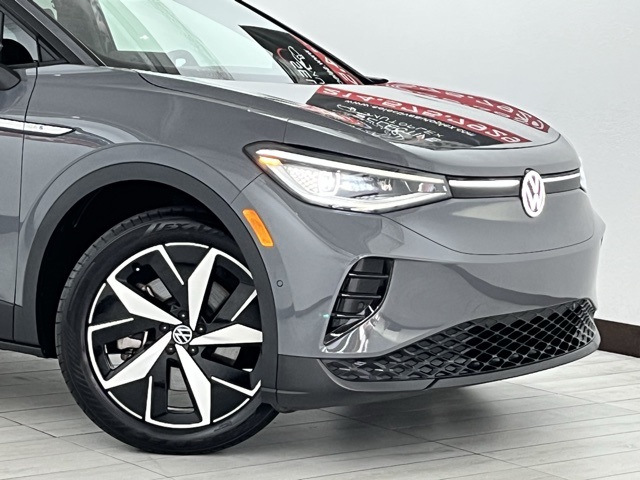 2023 Volkswagen ID.4 S Image 6 of 101