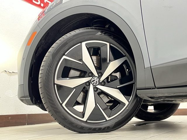 2023 Volkswagen ID.4 S Image 13 of 101
