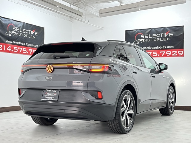 2023 Volkswagen ID.4 S Image 7 of 101