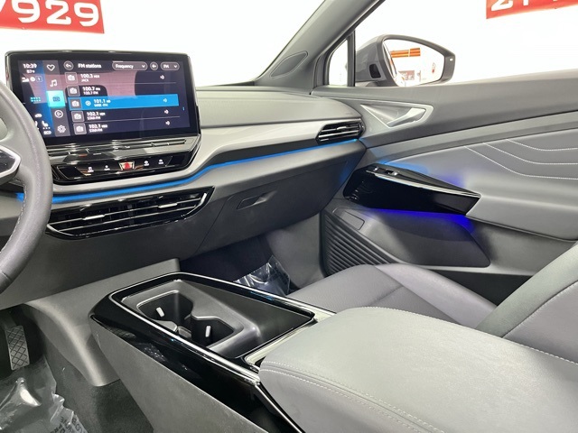 2023 Volkswagen ID.4 S Image 32 of 101
