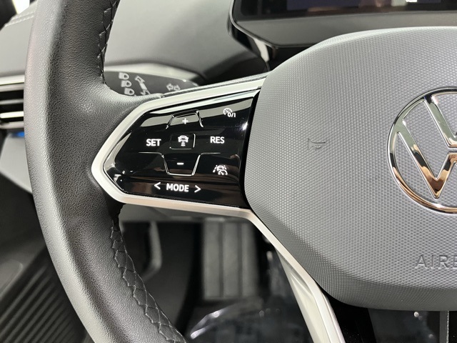 2023 Volkswagen ID.4 S Image 37 of 101