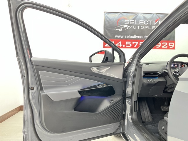 2023 Volkswagen ID.4 S Image 33 of 101