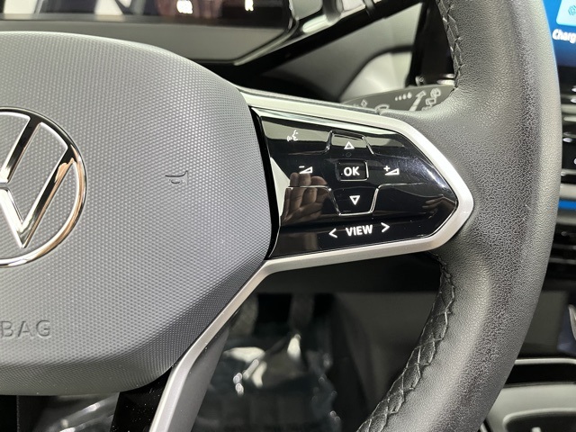2023 Volkswagen ID.4 S Image 36 of 101