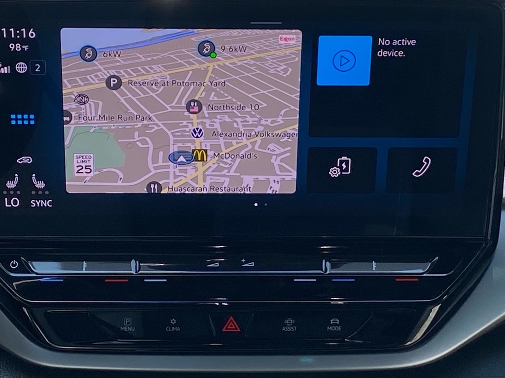 2023 Volkswagen ID.4 Standard Image 12 of 18