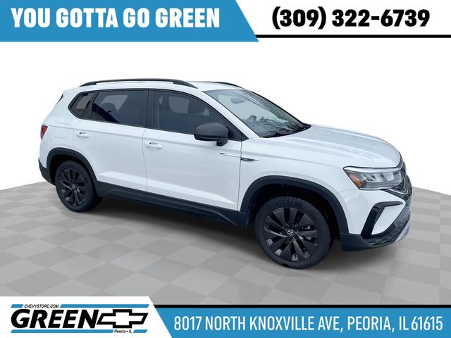 2023 Volkswagen Taos S Image 1 of 2
