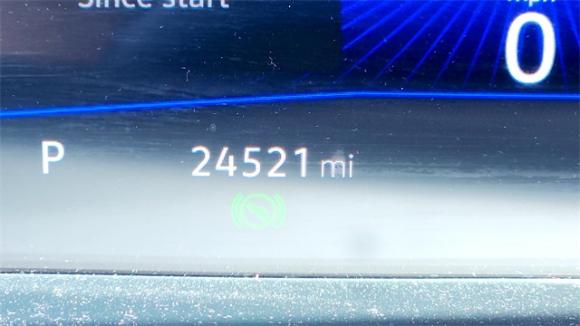 Vehicle image 11 of 33