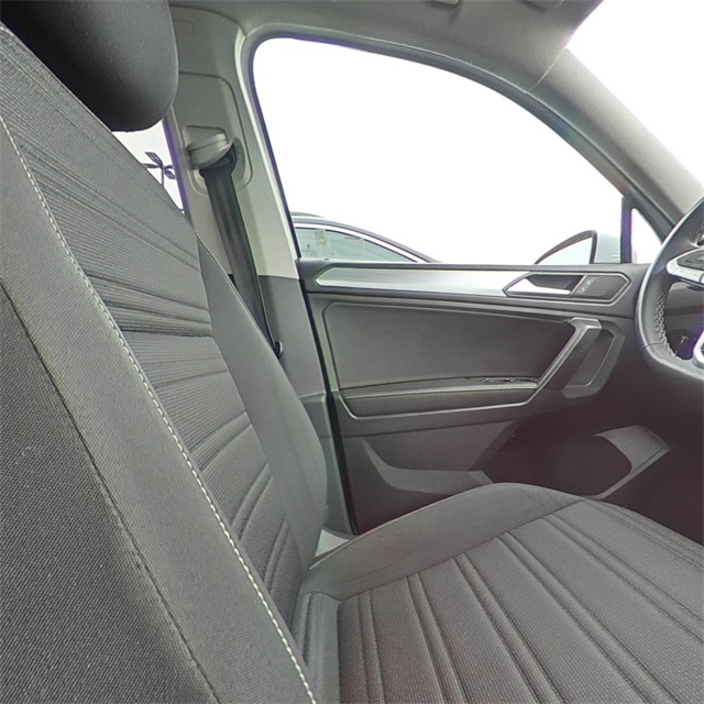 Vehicle image 28 of 28