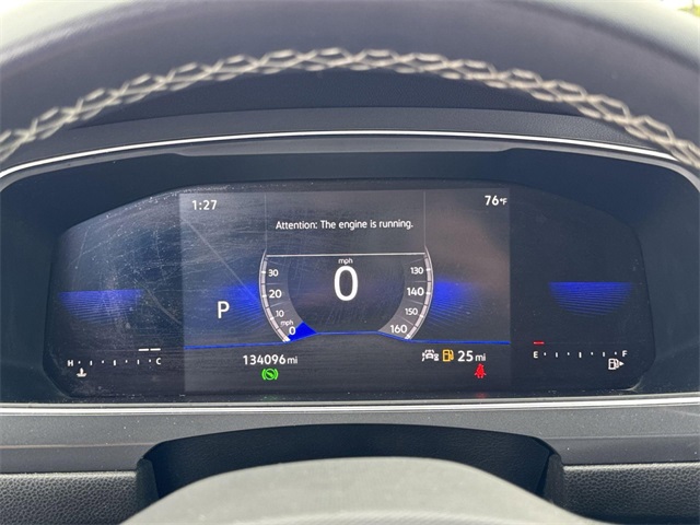 Vehicle image 15 of 28