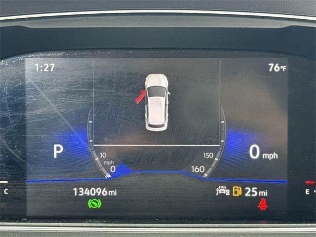 Vehicle image 16 of 28