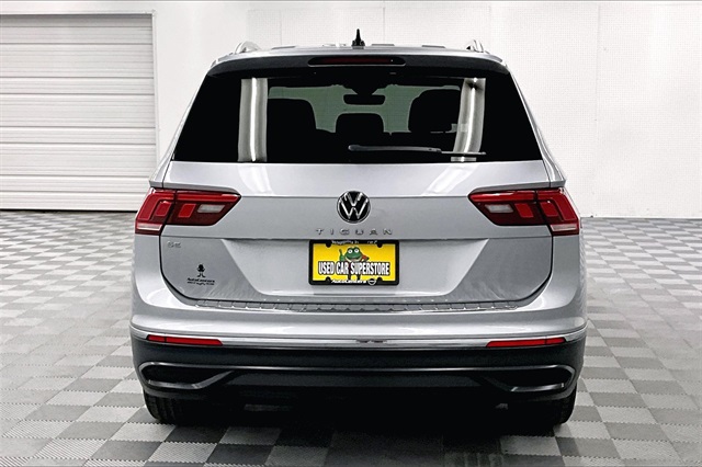 Vehicle image 5 of 37
