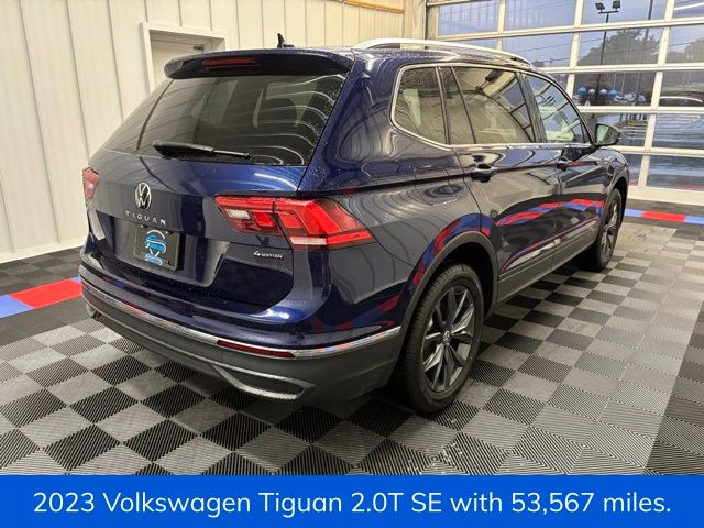 Vehicle image 5 of 25
