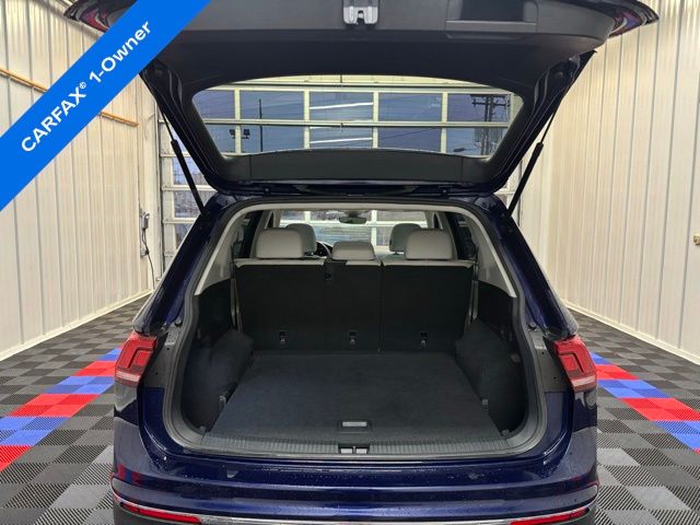 Vehicle image 12 of 25
