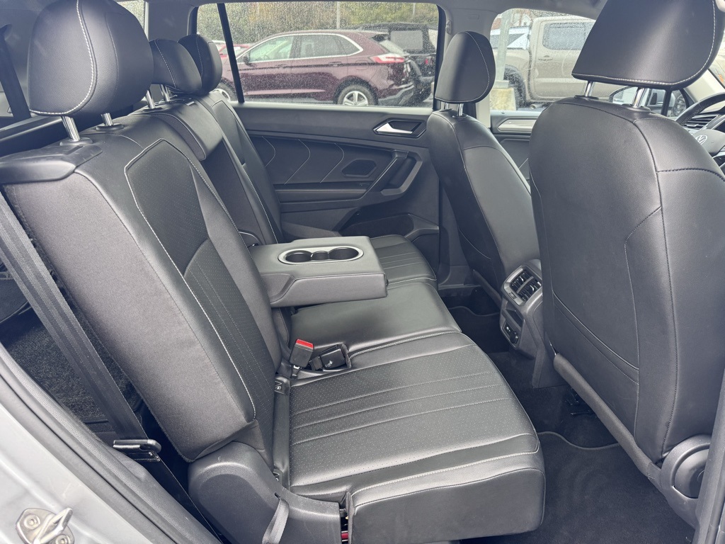 2023 Volkswagen Tiguan SE Image 19 of 42