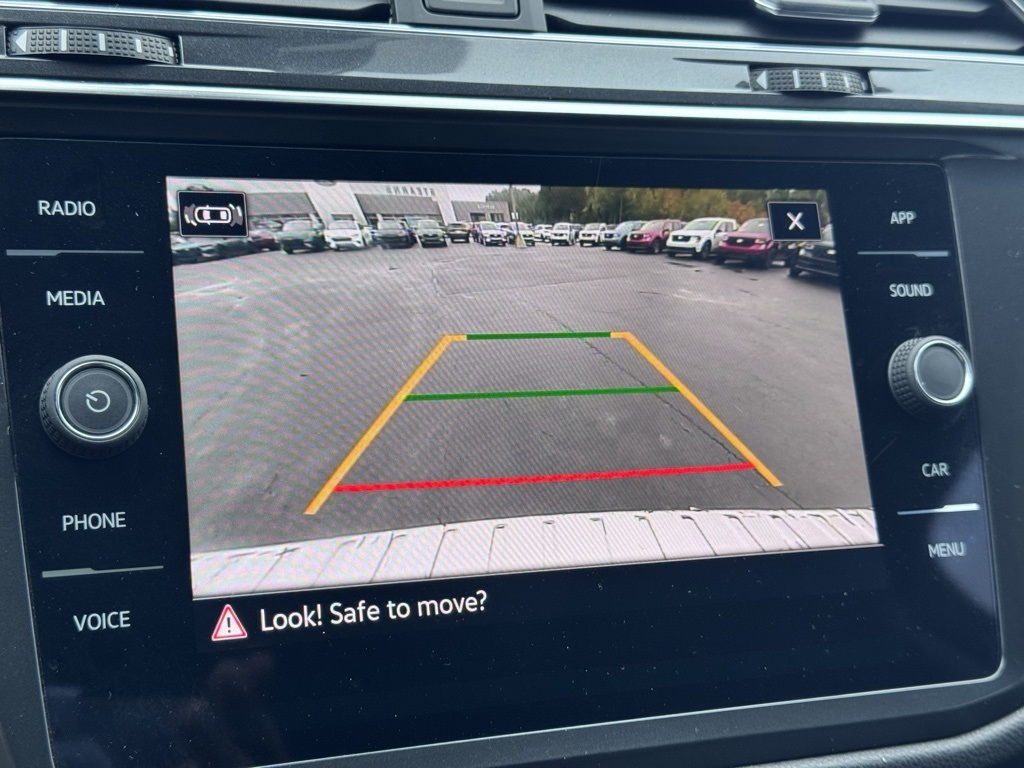 2023 Volkswagen Tiguan SE Image 26 of 42