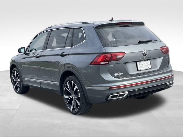 Vehicle image 6 of 30