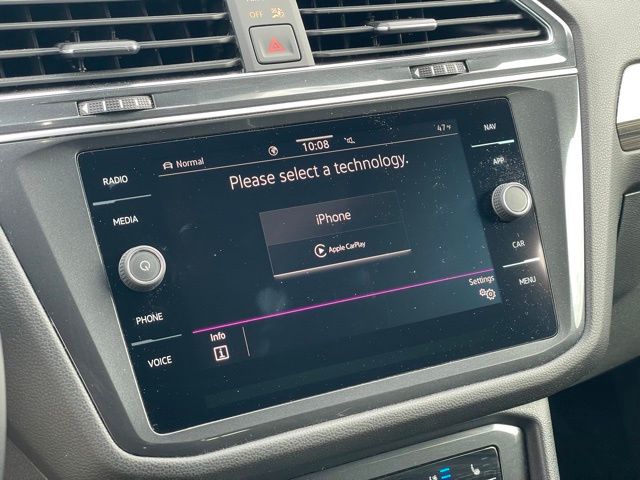 Vehicle image 18 of 30