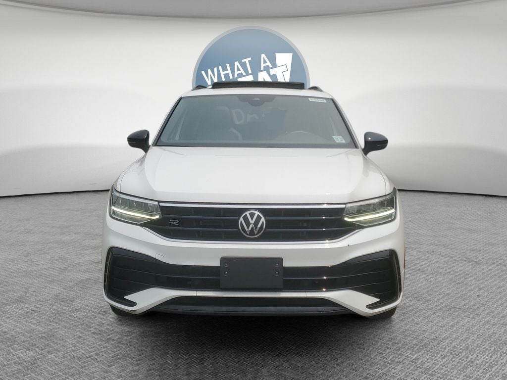 2023 Volkswagen Tiguan SE R-Line Black Image 3 of 54