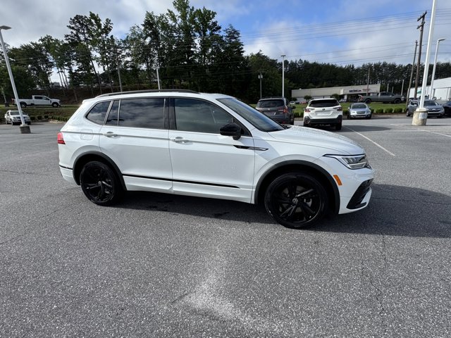 Vehicle image 3 of 35