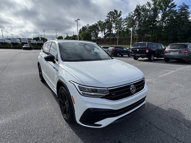 Vehicle image 4 of 35
