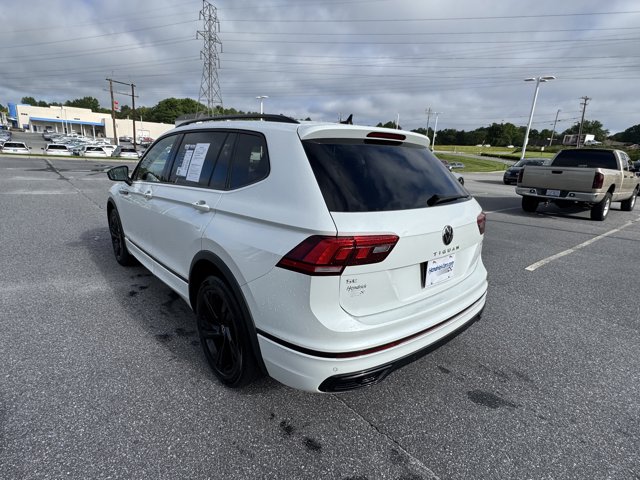 Vehicle image 8 of 35