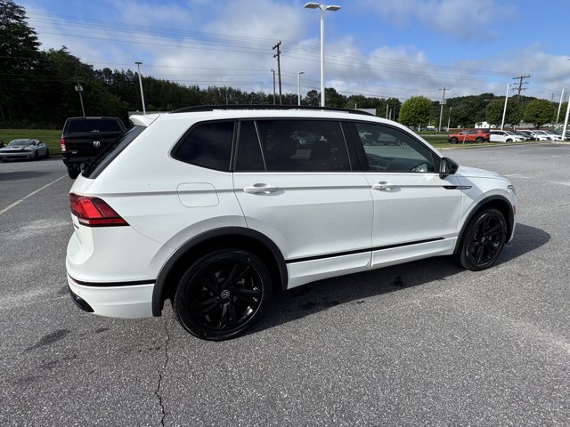 Vehicle image 5 of 35