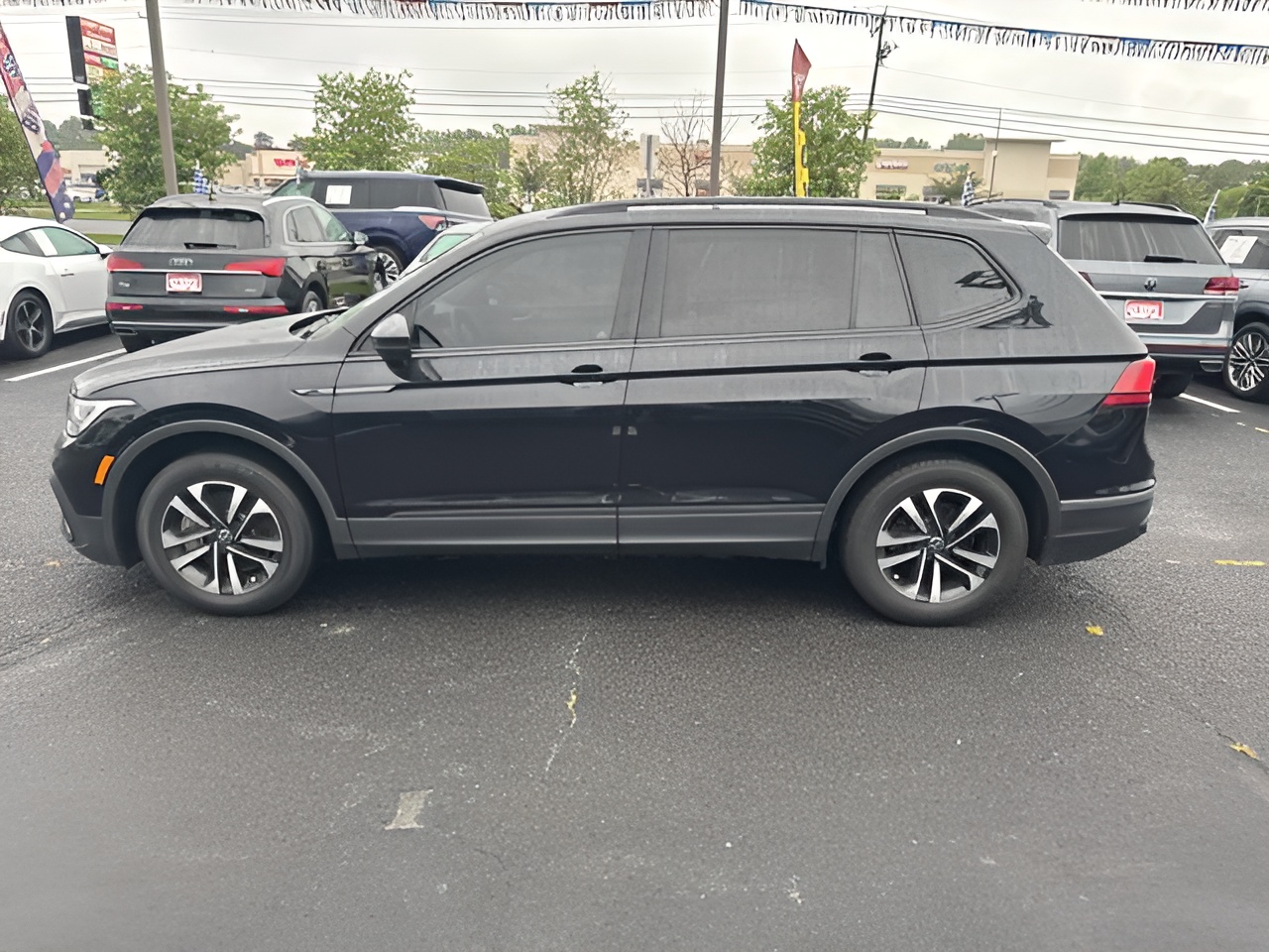 Vehicle image 13 of 13