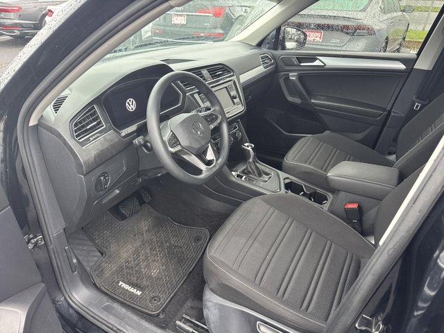 Vehicle image 8 of 13