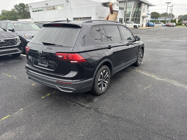 Vehicle image 3 of 13