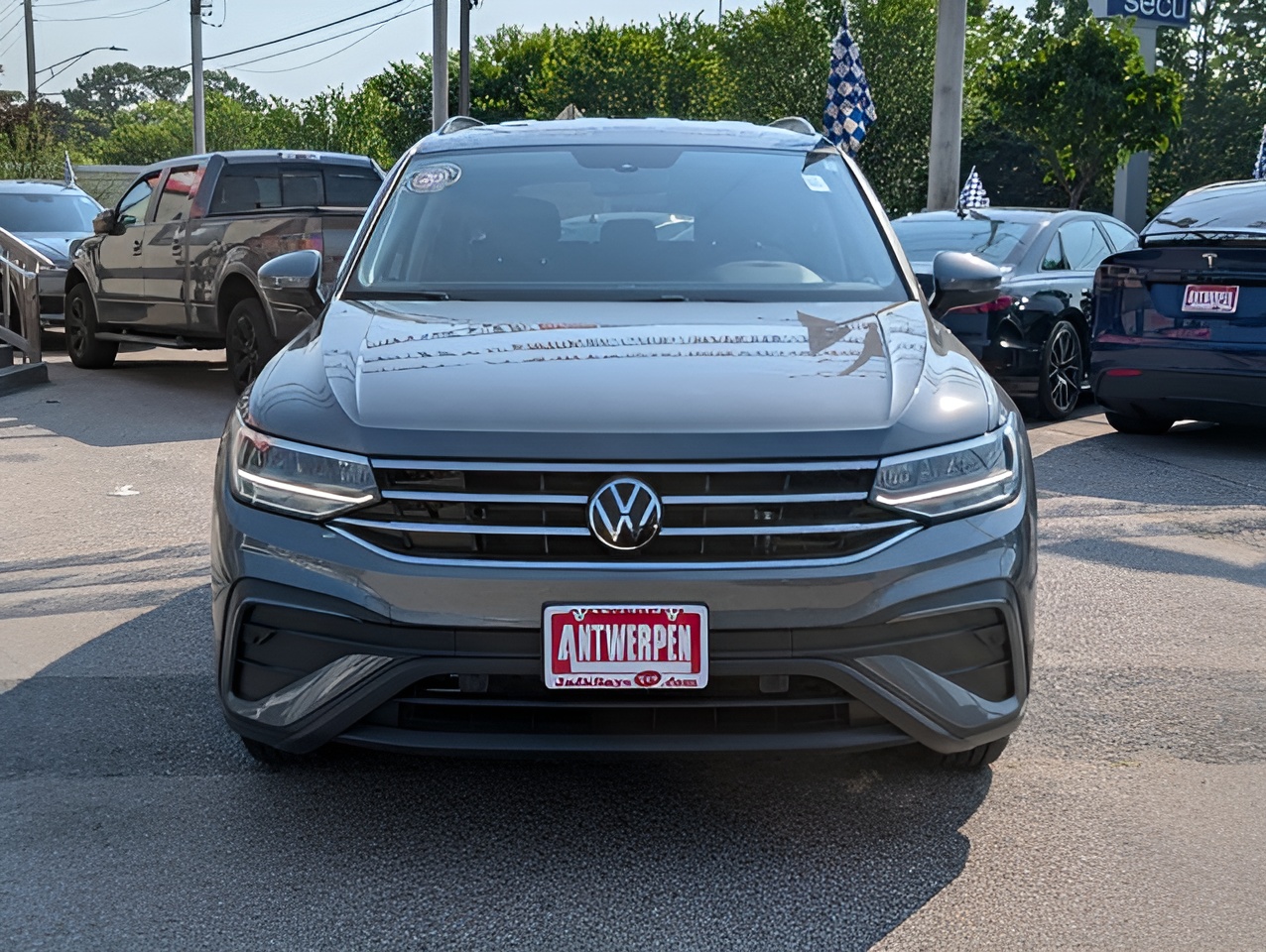 Vehicle image 30 of 37