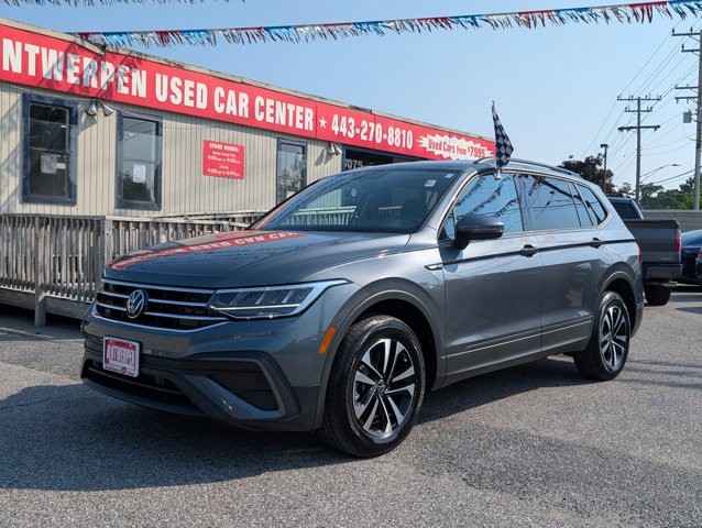 Vehicle image 1 of 37