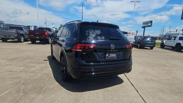 Vehicle image 9 of 35