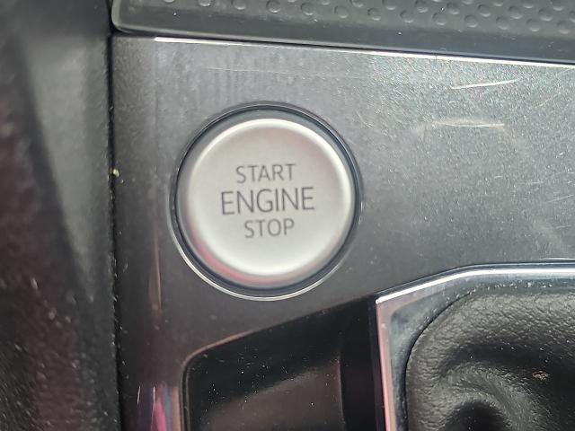 Vehicle image 16 of 35