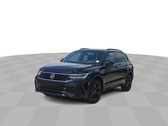 Vehicle image 2 of 35
