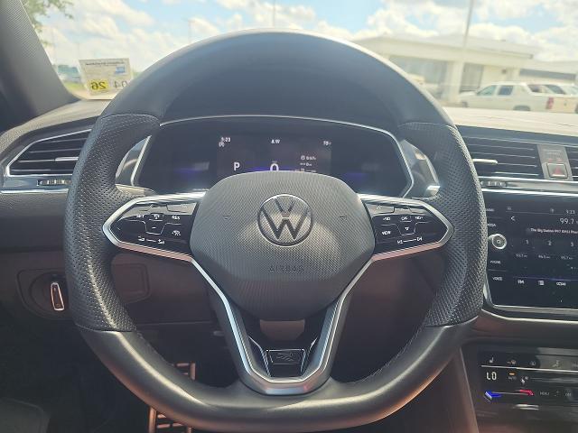 Vehicle image 11 of 35