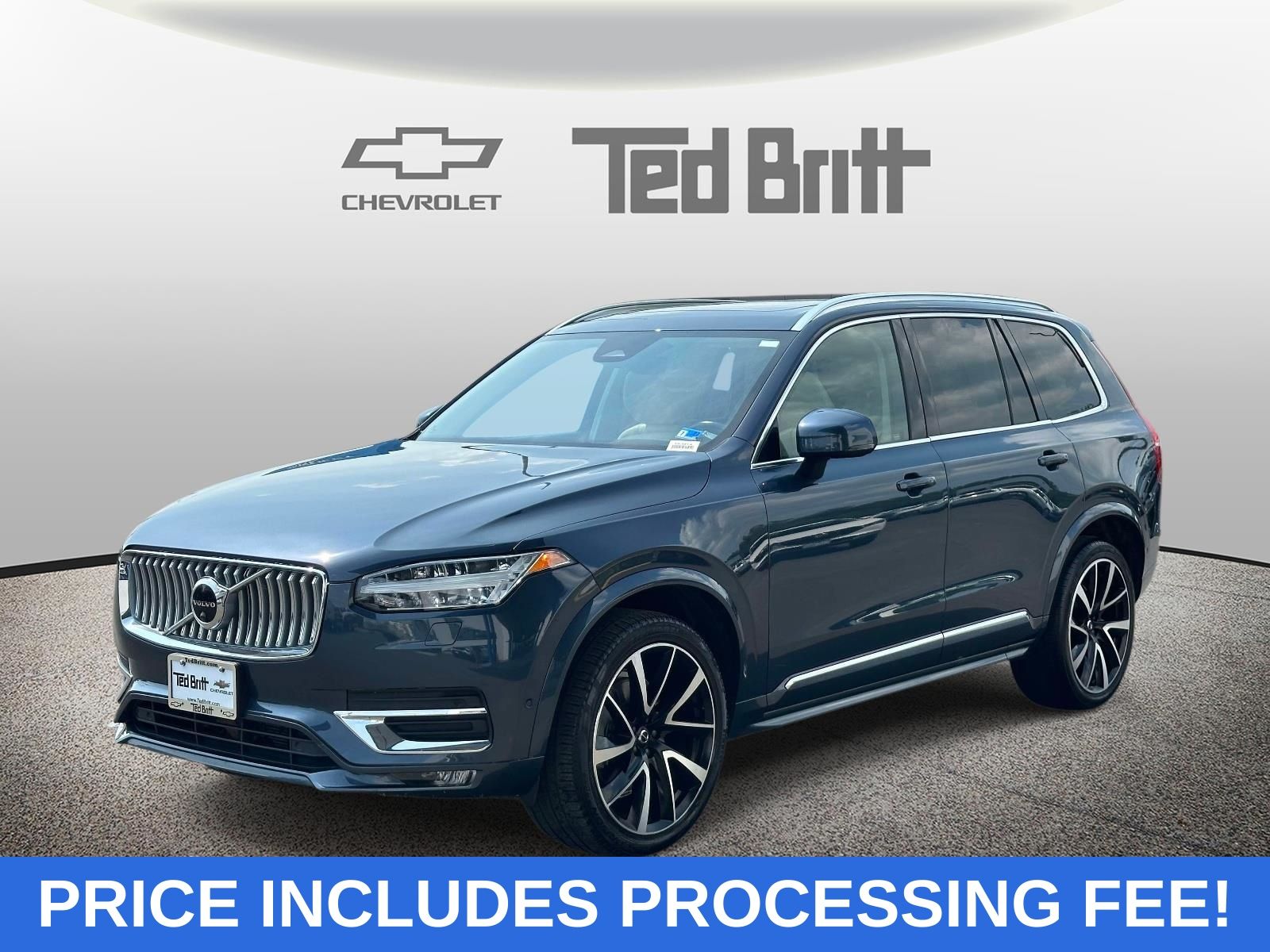 2023 Volvo XC90 Plus Image 1 of 31