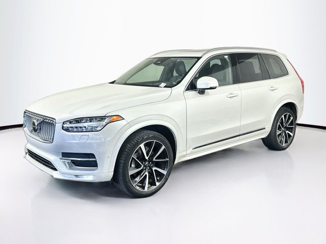 2023 Volvo XC90 Plus Image 1 of 33