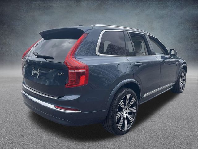 2023 Volvo XC90 Ultimate Image 5 of 36