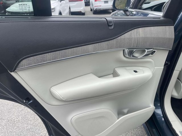 2023 Volvo XC90 Ultimate Image 19 of 36