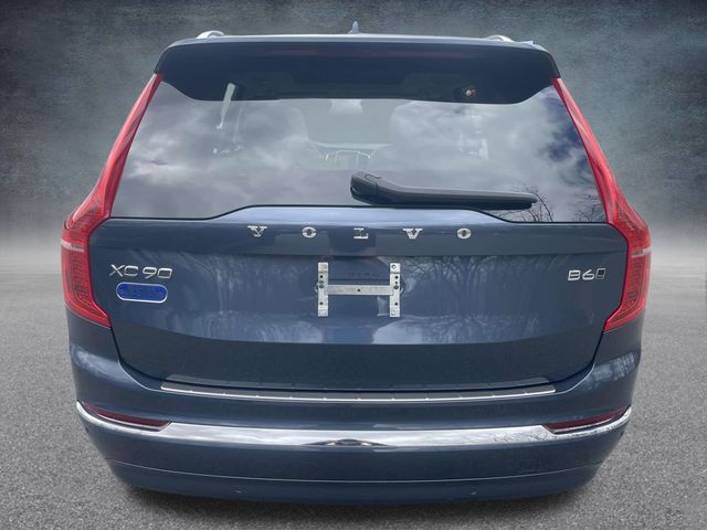 2023 Volvo XC90 Ultimate Image 8 of 36