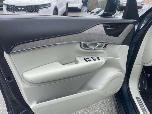2023 Volvo XC90 Ultimate Image 20 of 36