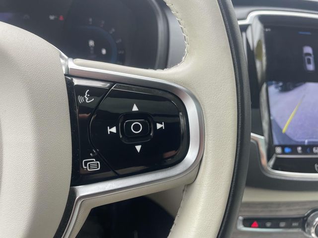 2023 Volvo XC90 Ultimate Image 32 of 36