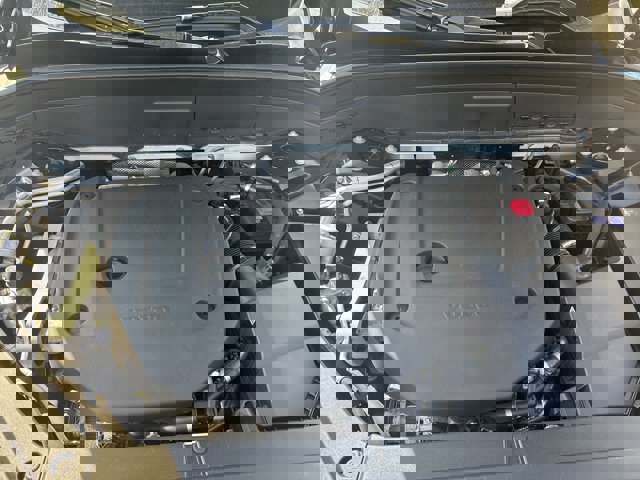 2023 Volvo XC90 Ultimate Image 9 of 34