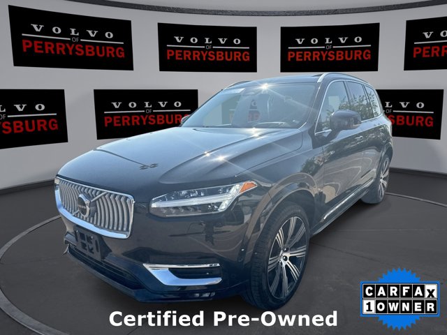 2023 Volvo XC90 Ultimate Image 2 of 34